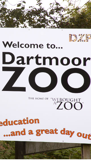  Welcome sign of the Dartmoor zoo restaurant lit by Philips Lighting